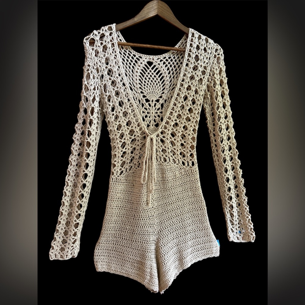 🔥 Knit jumper🔥 long sleeve knit jumper, tag says L, but check measurements!